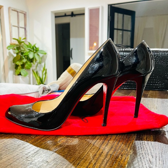 Christian Louboutin patent leather black heels 8.5 - Picture 1 of 10